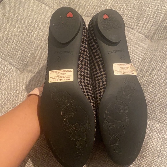 BEAUTIFEEL SHOES - Picture 4 of 6